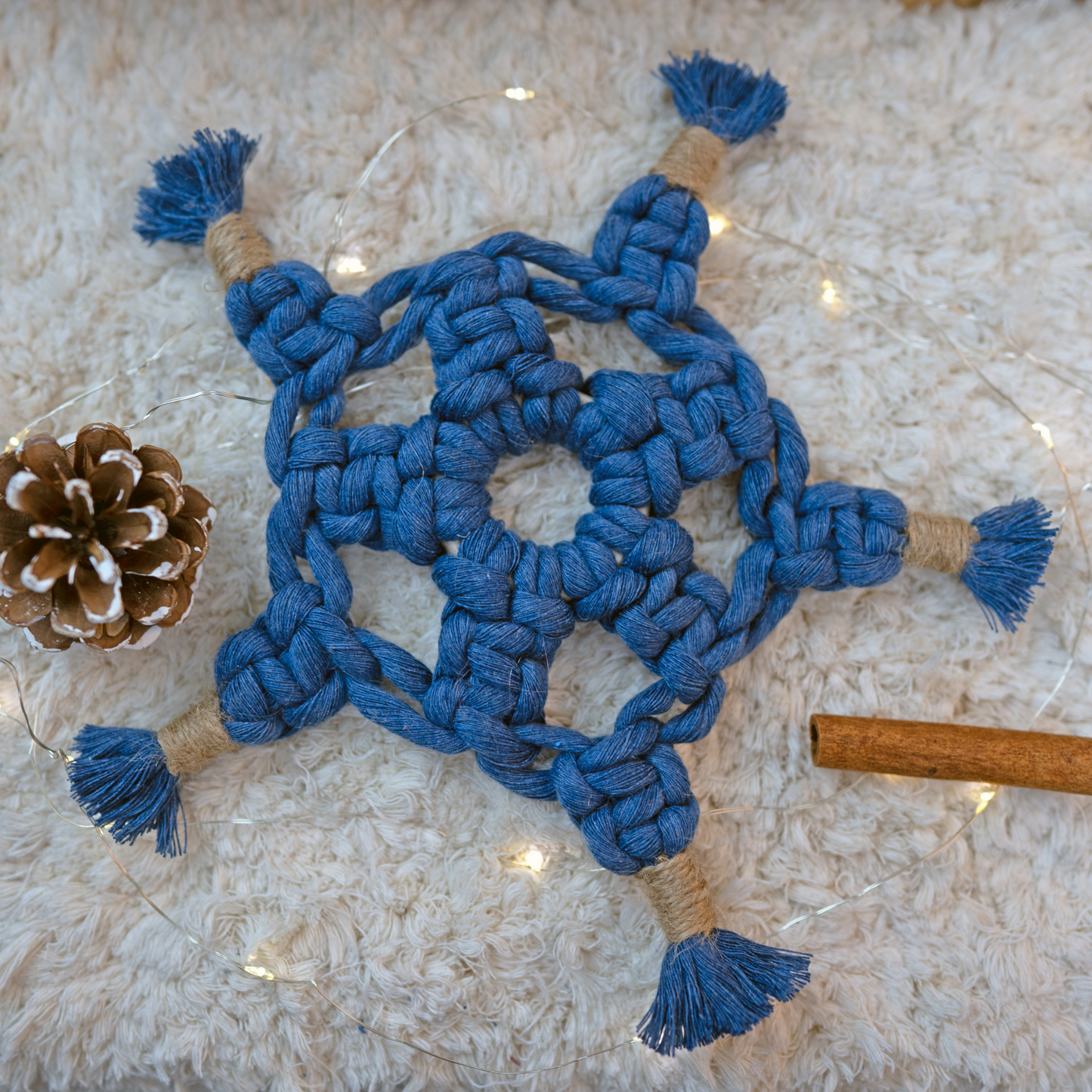 Macramé Snowflakes Pattern