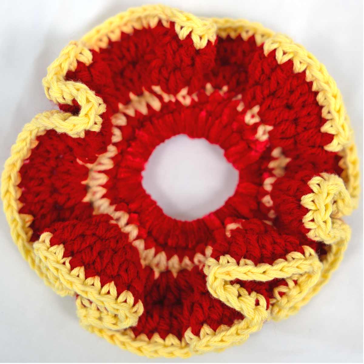 Leo Sol Scrunchie