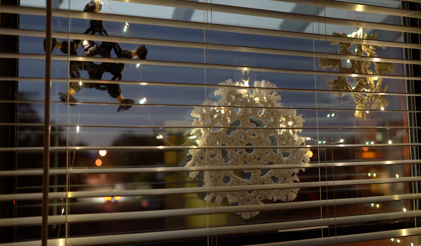 Macramé Snowflakes Pattern